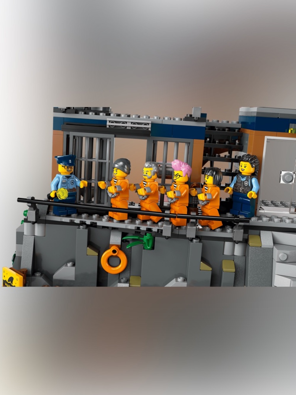 Lego City #60419 Police Prison Island - Picture 5 of 14